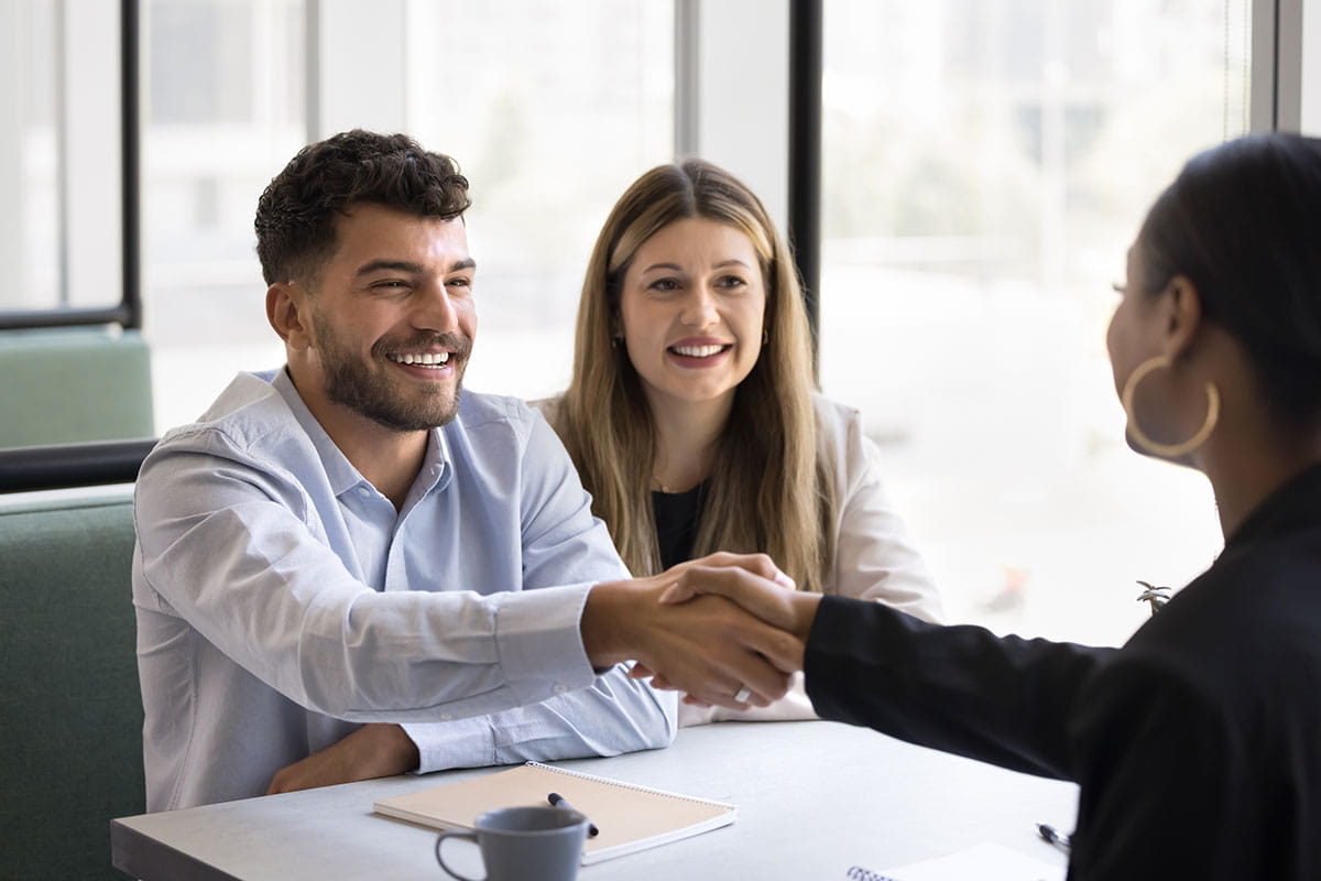 People shaking hands - Liability Insurance