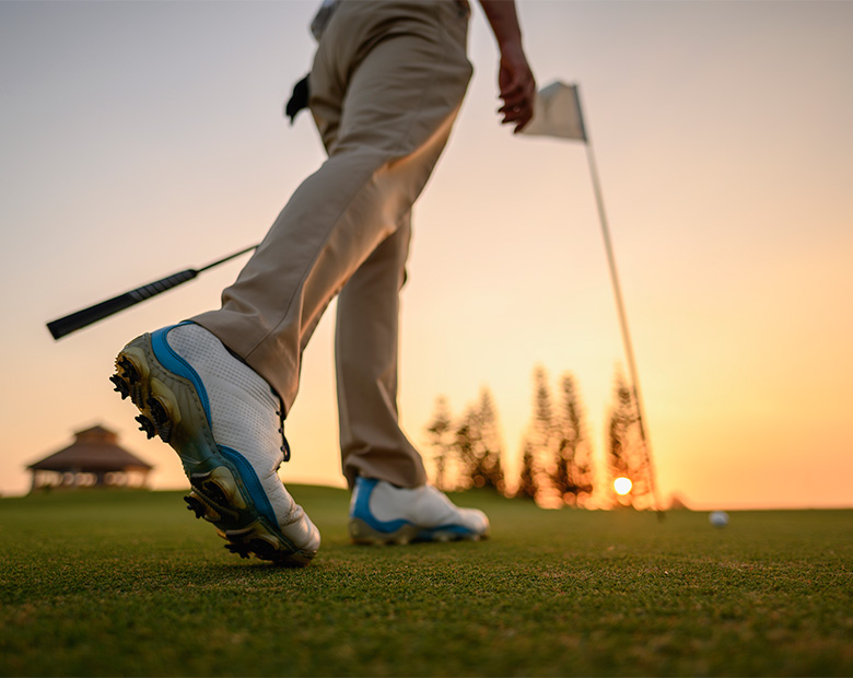 Golfer on the golf course - Property and Lifestyle Insurance